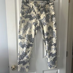 Dkny jeans/jeggings flower print pants size 12 yellow and gray.